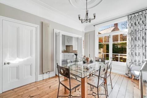 19 Gainsborough Road-6.jpg