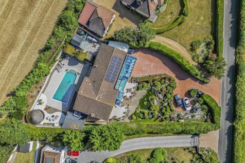 Portsdown Lodge-Aerials-PorticoMarketing-Nexa-05.j