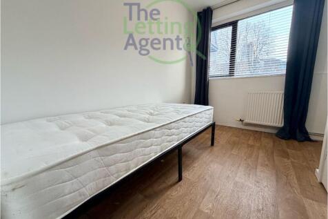 2nd Bedroom / Home Office