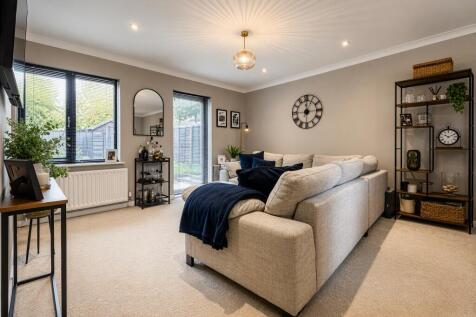 Herald Close, Bishop's Stortford, Hertfordshire, CM23 photo 4