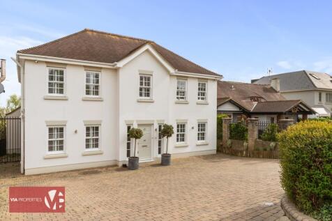 22 Baas Lane Broxbourne via properties estate letting commercial