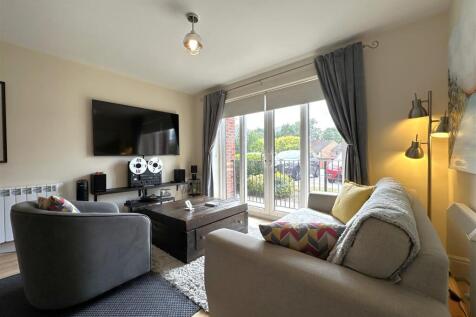 Lounge Area 303