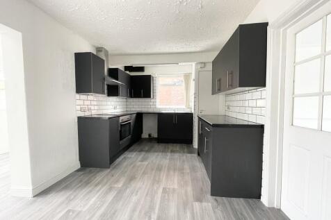 Wesley Terrace, Bramley photo 3