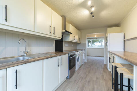 Yew Tree Cottage-...