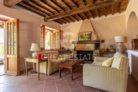Interno