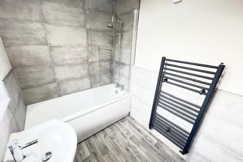 Greenall Road, Northwich, CW9 photo 4
