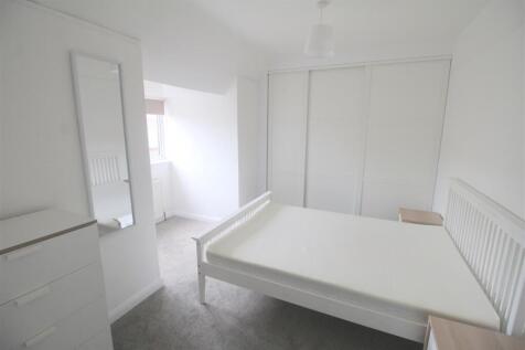ROOM 3.jpg