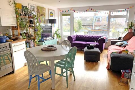Brighton, BN1 - property photo