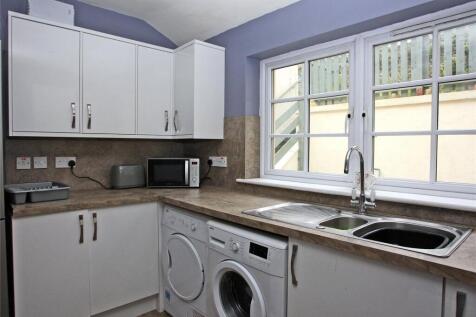 Garth Road, Bangor, Gwynedd, LL57 photo 3