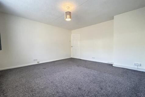 Brighton Hill, Basingstoke, RG22 photo 5