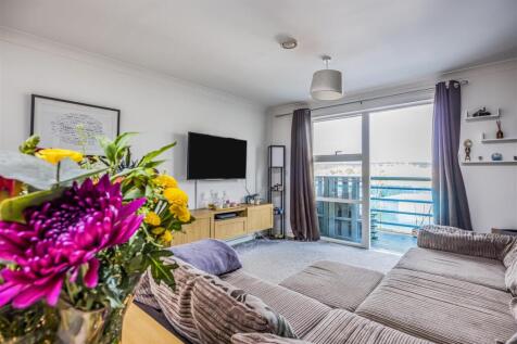 34 Southdown View, Military Road, Hilsea-PorticoMa