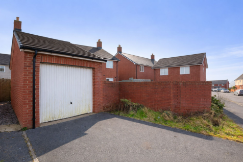 Garage/Parking