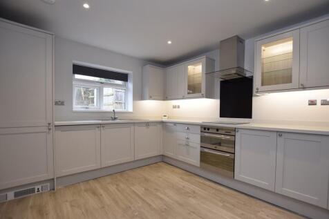 Nettleton Terrace, Colnebridge photo 3