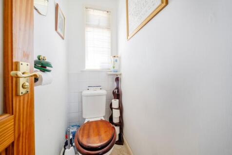 4-6821f847e7f93-1290534-ARW-4