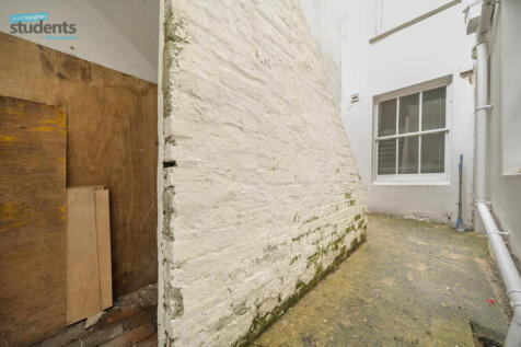 b971fbb5-f3e0-4d3...