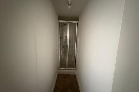Flat , High Street, MK40 photo 3