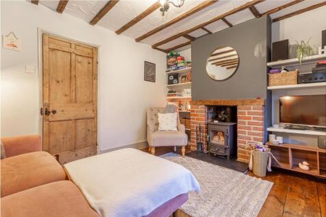 Living-room-2.jpg