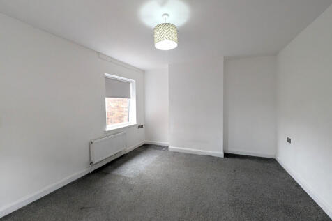 Stanley Street, Featherstone, Pontefract, West Yorkshire photo 3
