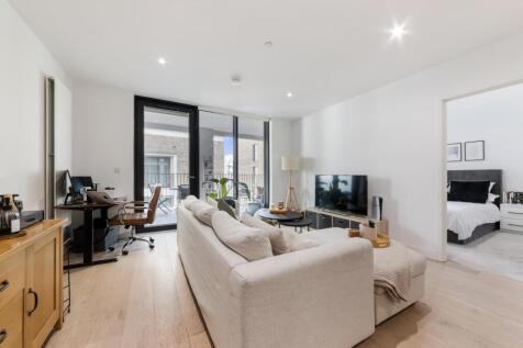 Pinnacle House, Royal Wharf, London, E16 photo 4
