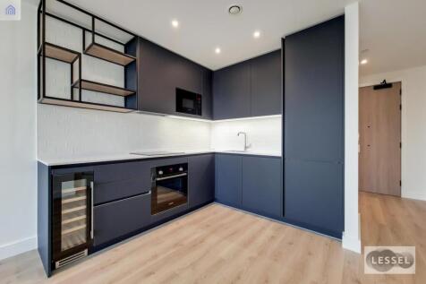 3_Kitchen-Reception-1.jpg