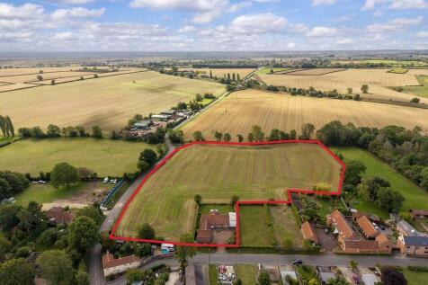 Newark, NG22 - property photo