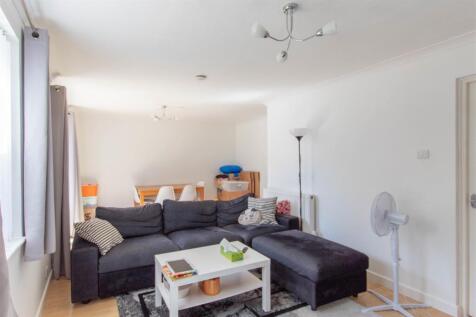 Pakenham Place, Haverhill photo 4