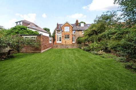 Heathfield Road London W3 photo 4