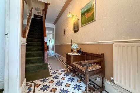 THROUGH RECEPTION HALL