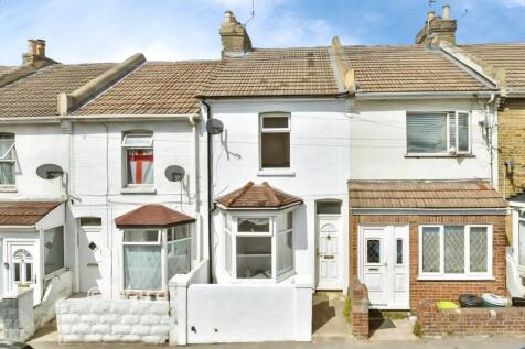 3 Bedroom Terraced in ME7 1NG