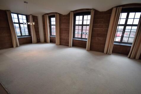 Livng Room Alt View