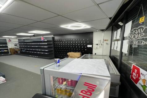 Commercial Property to rent Image 7