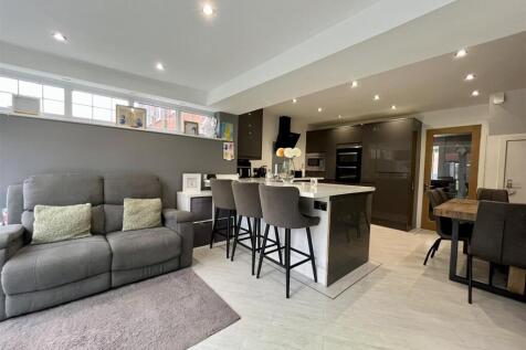 Kitchen/Diner/ Family Room