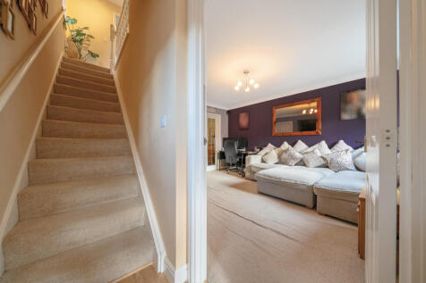 -691d9924edd89-l-1381149-19-691cd446c3e93