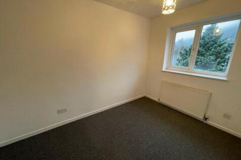 Cherry Tree Drive, Malvern, Worcestershire, WR14 photo 5
