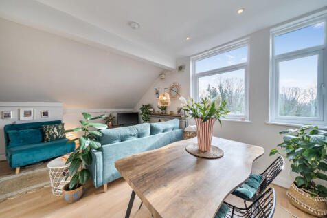 1407925-9-698c993...