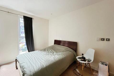 Hatton Road, Wembley, HA0 photo 4
