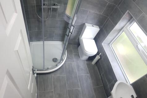 Flat ,  Egerton Road, Manchester photo 4