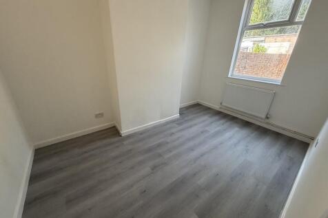 Shale Street, Bilston, Wolverhampton photo 3
