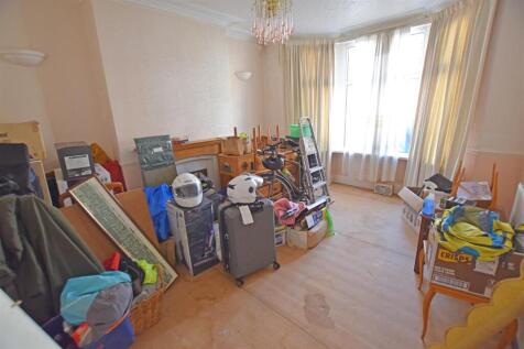 Front room.jpg