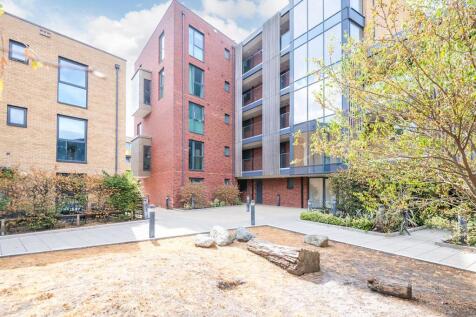Hogan Court-22.jpg