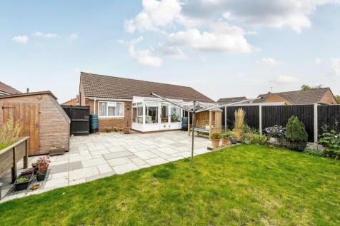 REAR OF THE PROPERTY.jpg