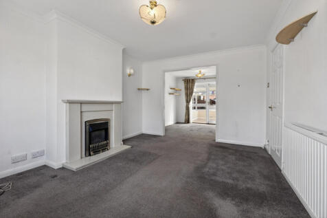 Living Room (3)
