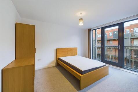 CAM05016G0-PR0020-ST