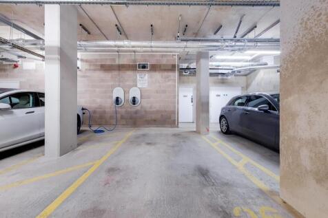 Parking space bond house.jpeg