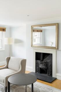 property in Kings Road, 
Chelsea, SW3