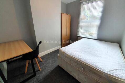 De Beauvoir Road, Reading photo 3