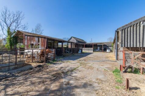 Lot 2