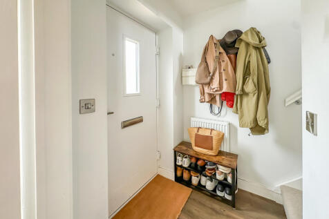 20250821_100740526_iOS_edited