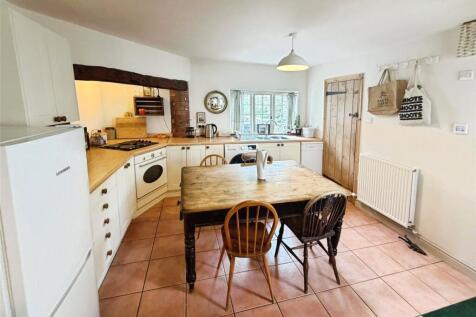 Castle Lane, Exmouth, Devon, EX8 photo 3