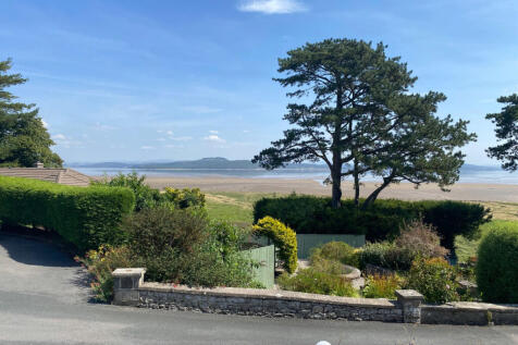 Views to Morecamb...
